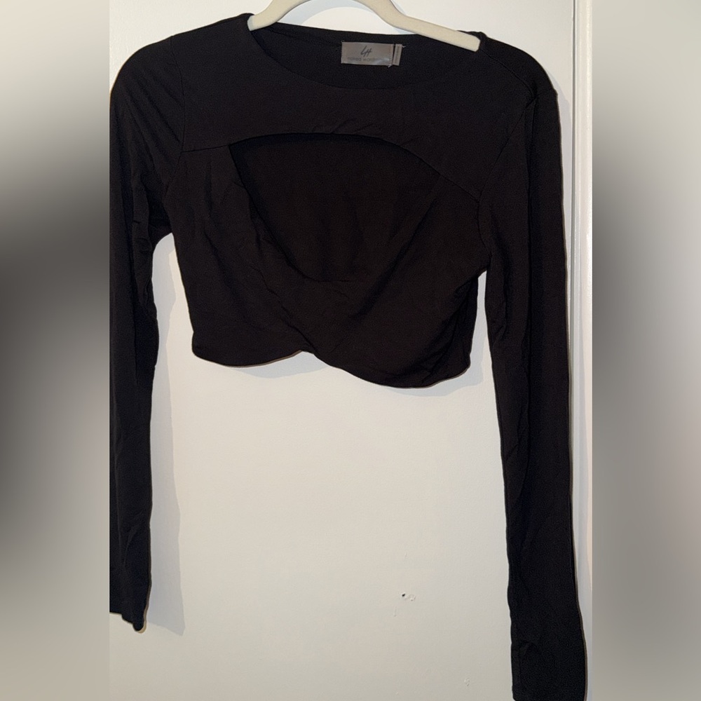 naked wardrobe Black Long Sleeve Cropped Twist-Front Top ( Lori Harvey Collab )